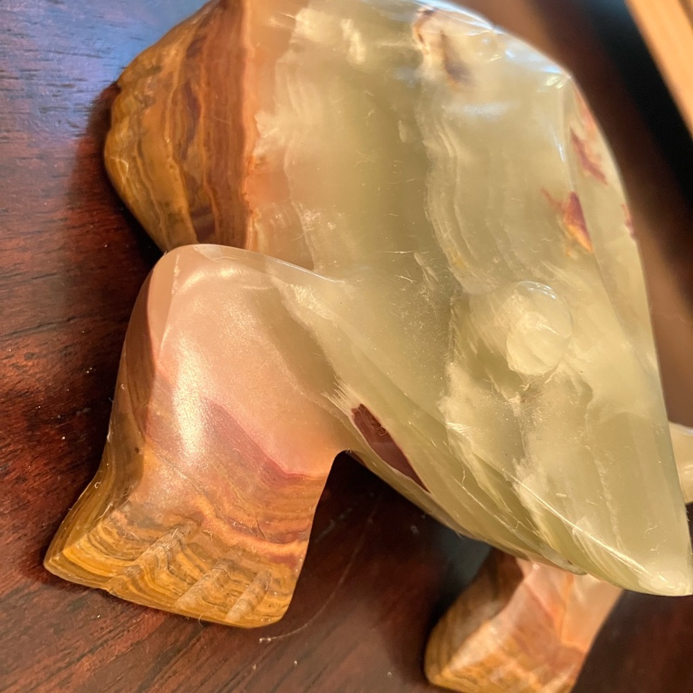 Artisan Onyx Frog Sculpture in Cream and Brown